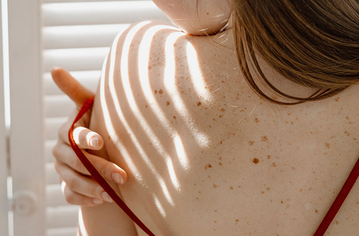 How to Touch Yourself: 10 Sex Techniques for Female Orgasm