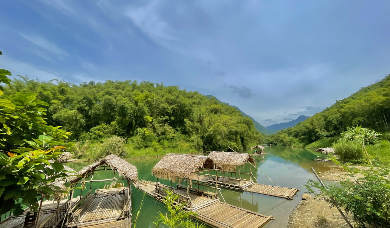 LocoSolo Pù Luông to Ninh Binh: The Long Exhale