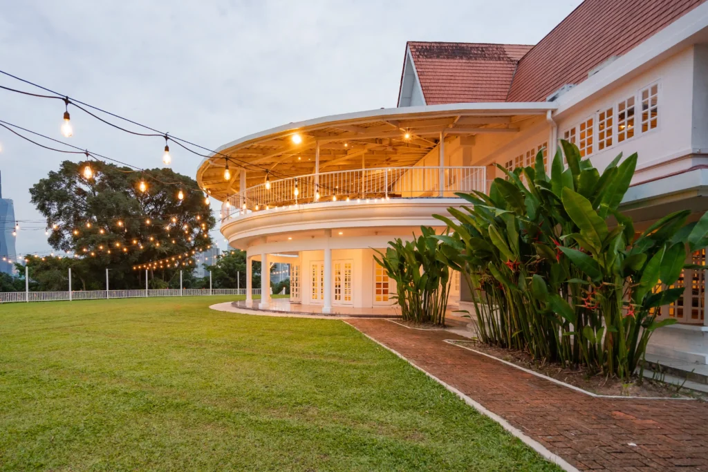 A night hill Garden at Whitehouse @ The Estate on Federal Hill, showcasing the elegant and private atmosphere that highlights the exclusivity and privacy of a private event space.