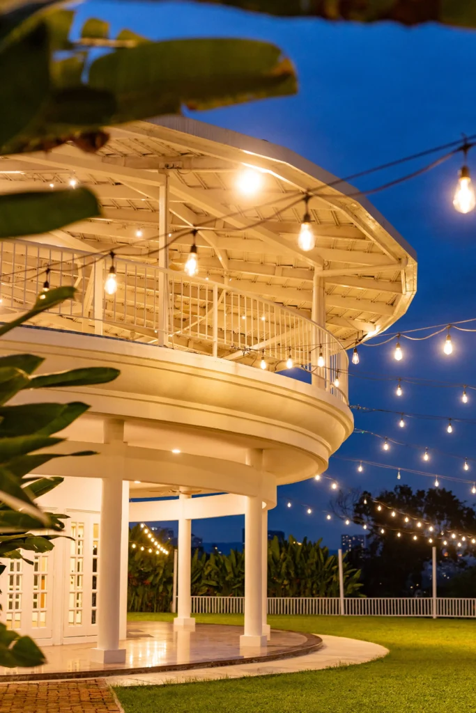 close-up of the outside of the garden Whitehouse @ The Estate on Federal Hill