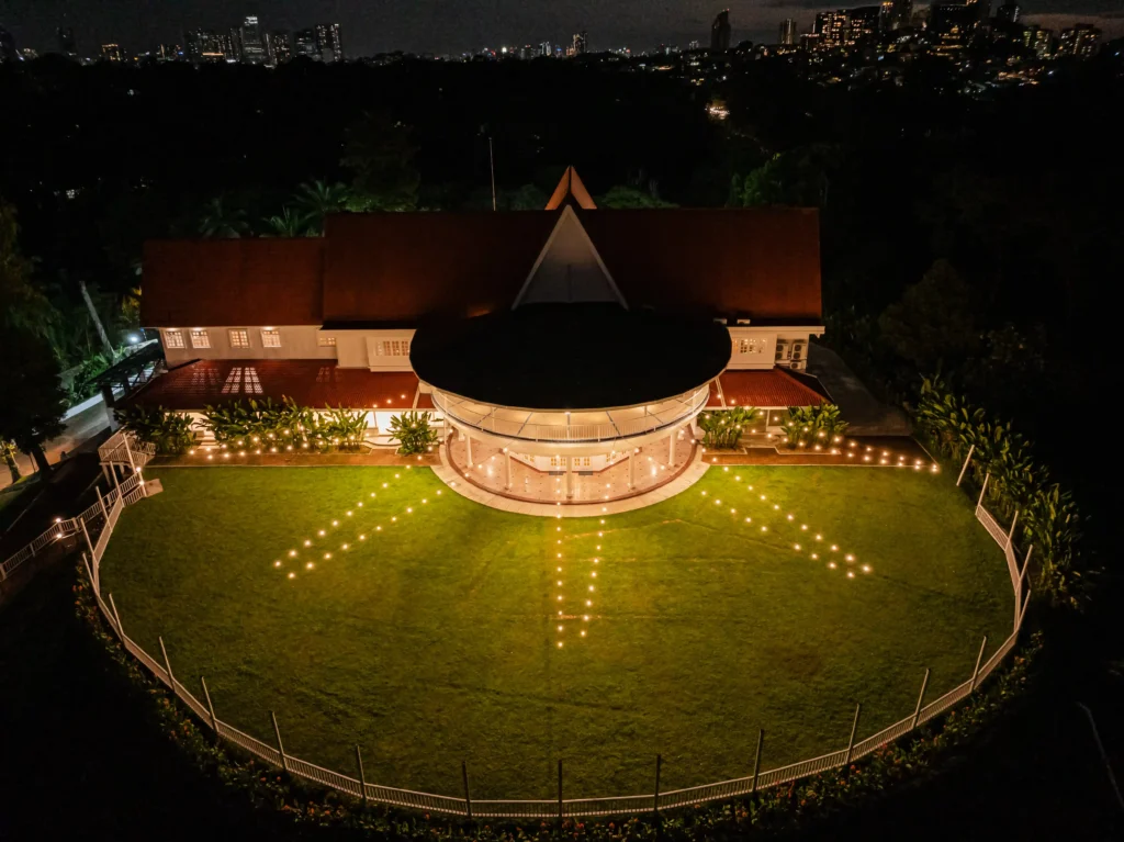 the exterior view of the whitehouse @the estate
