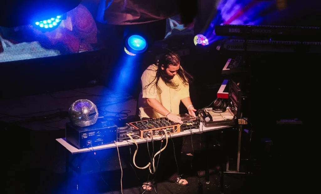 Audio, Visual & Lighting in hari raya @ whitehouse , the estate