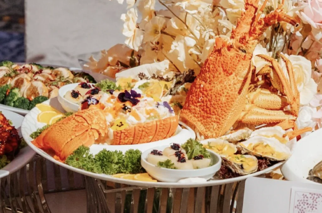 Food Caterer in raya open house houst in Whitehouse @ The Estate