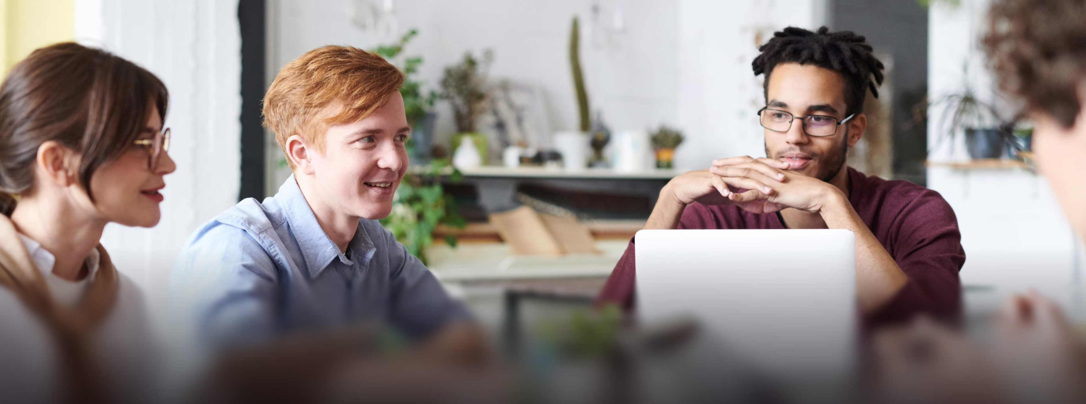 Alezon-contact-banner-image