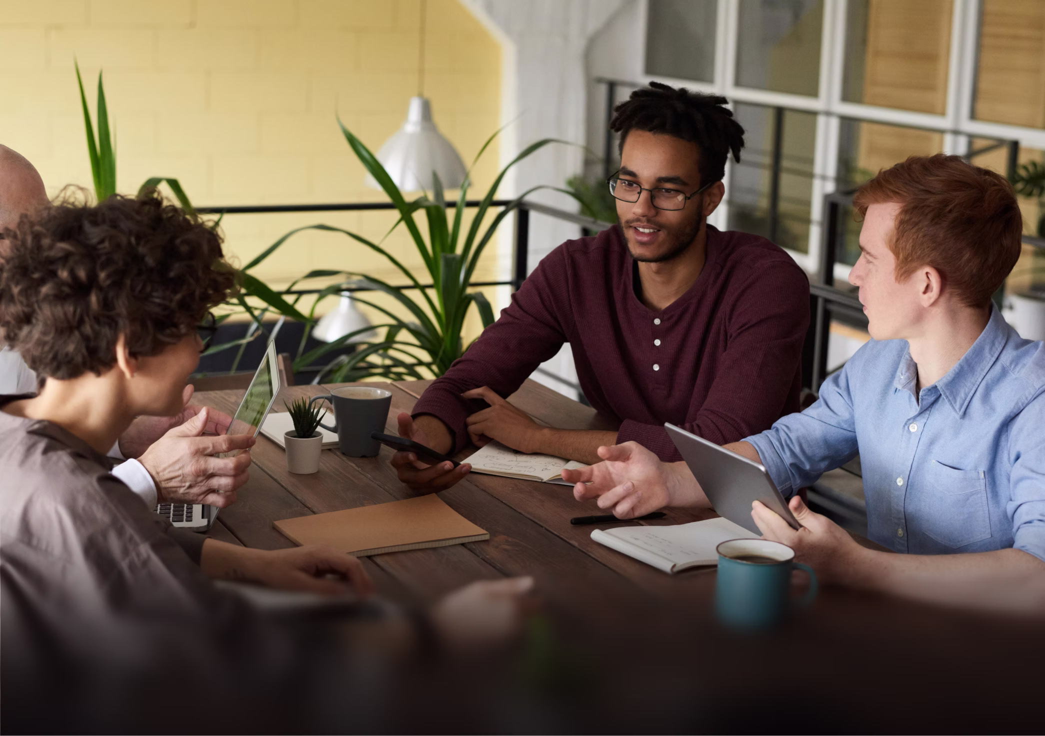 alezon-home-three-power-image