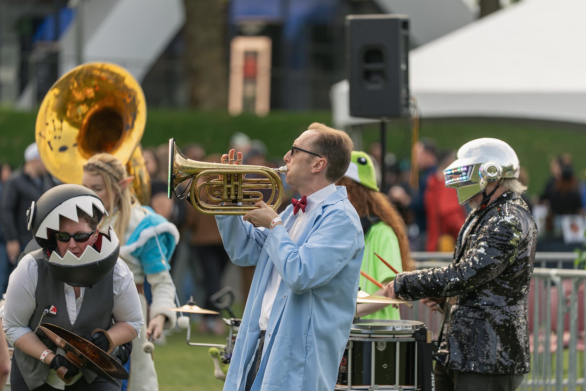 Live band performing at Washington Brewers Fest