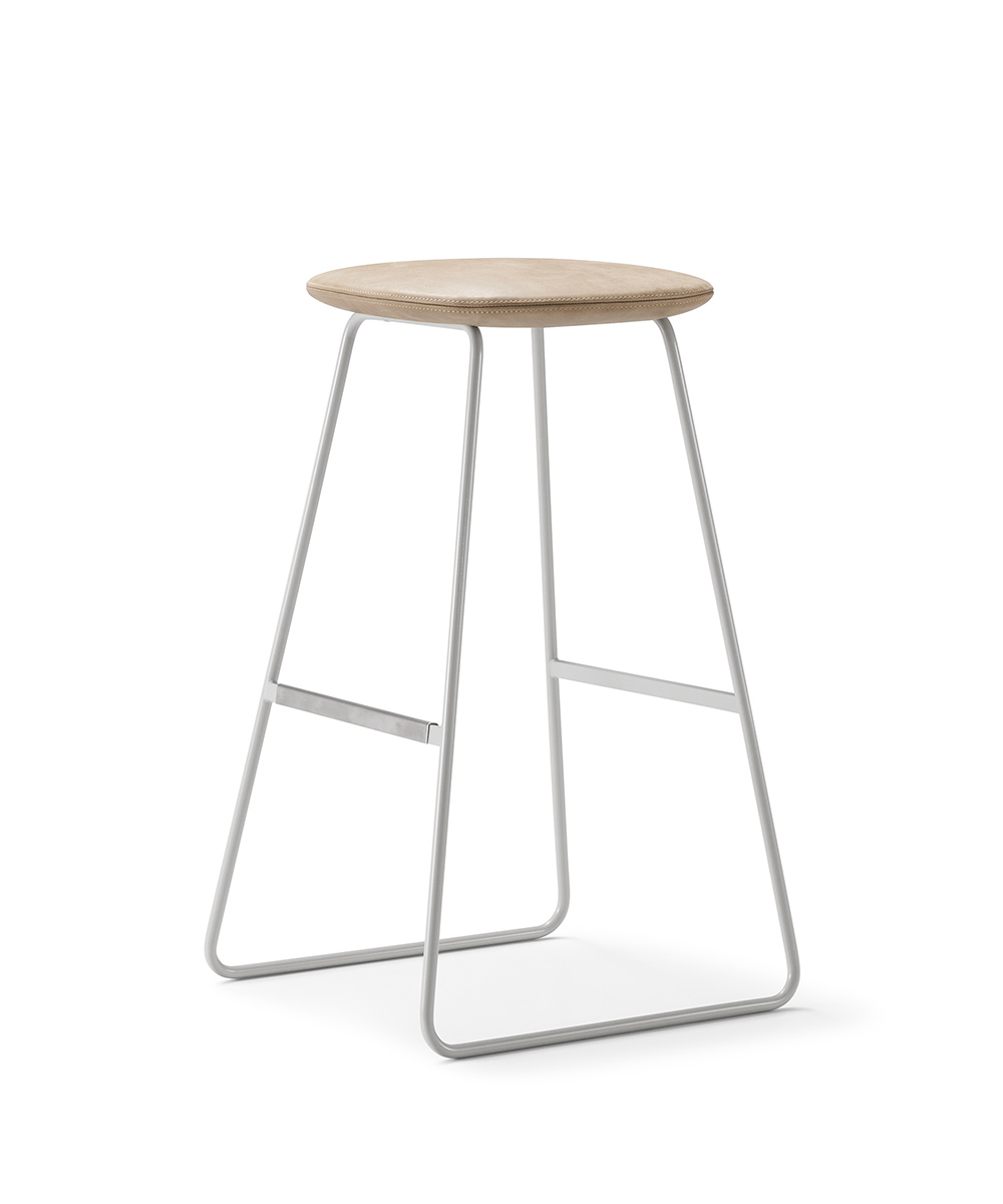 Tempt Stool