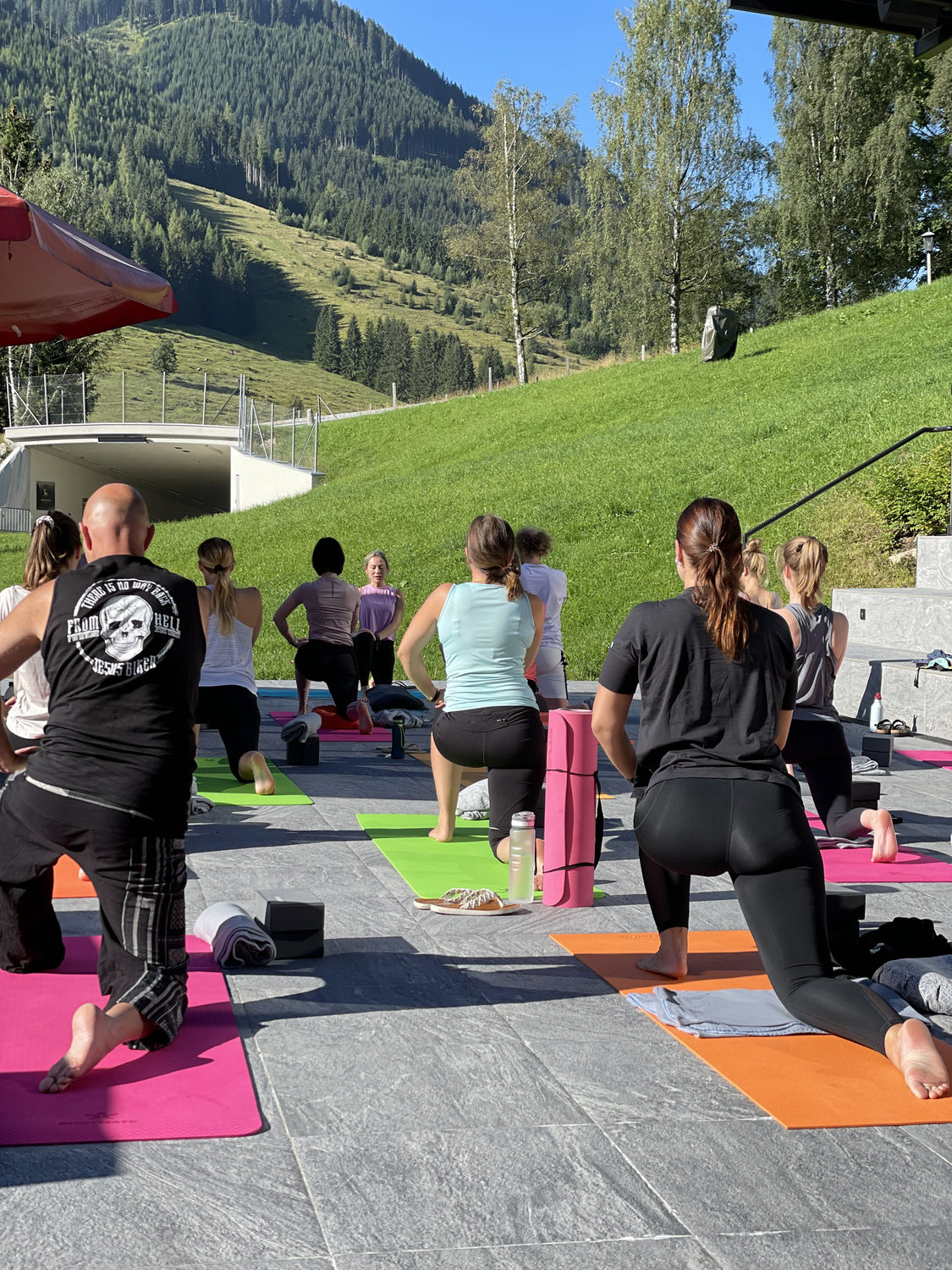 Yoga Retreat in Saalbach Hinterglemm – Blick auf die Alpen