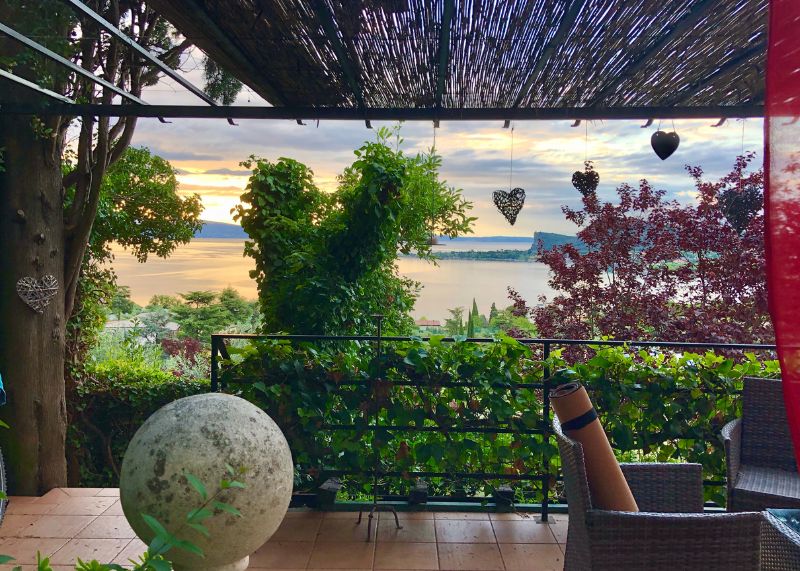 Seeblick vom Zimmer auf den Gardasee