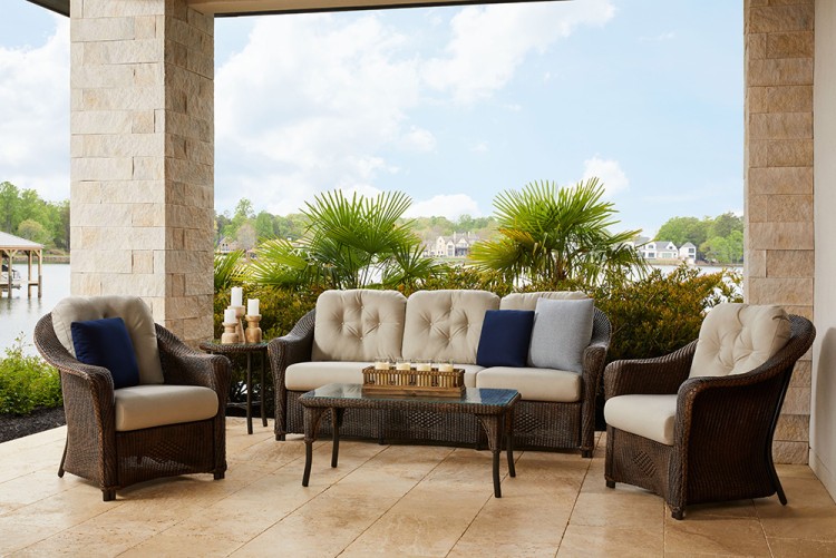 lloyd flanders Lead image