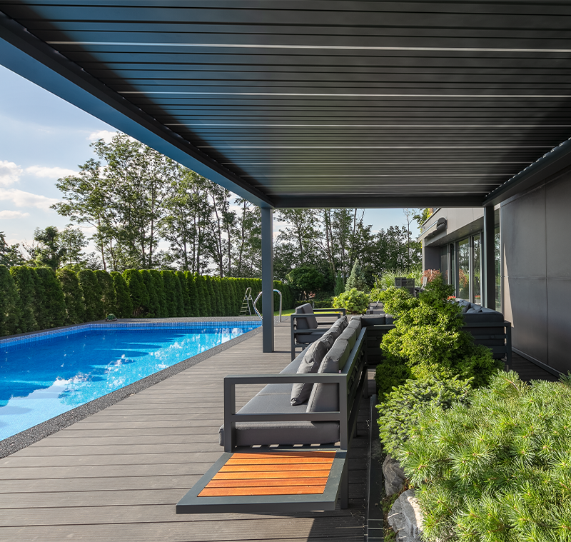 MB-OpenSky 140 aluminium pergola system for modern outdoor shading by RA HOUSE