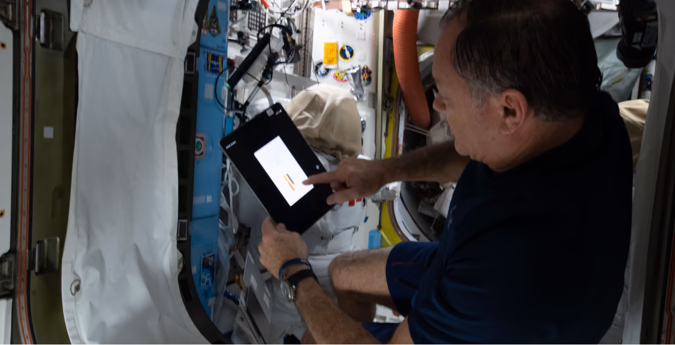 Ax-1 Commander Michael López-Alegría using Timeshifter on the International Space Station