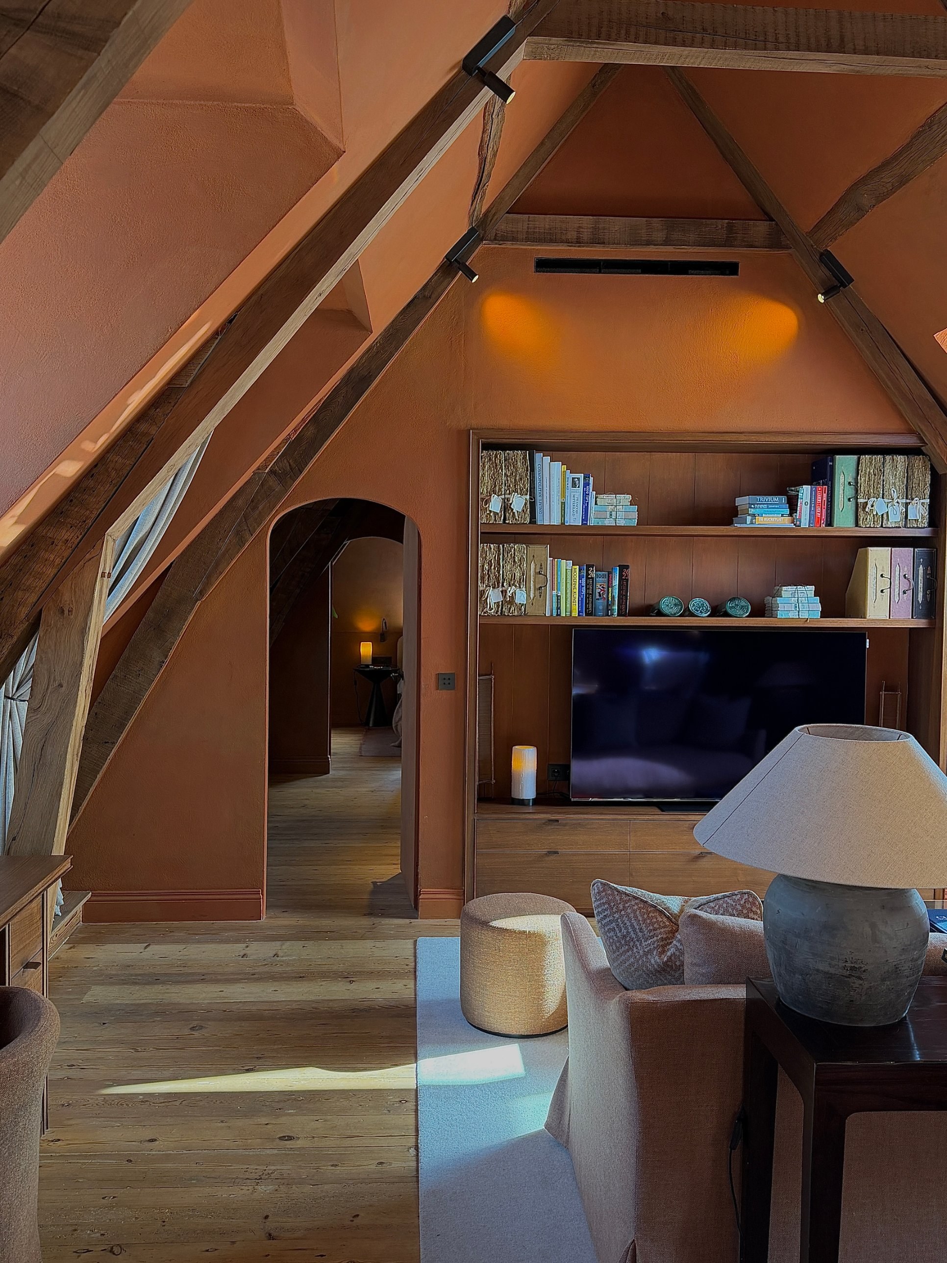 The Botanic Suite under the old roof beams