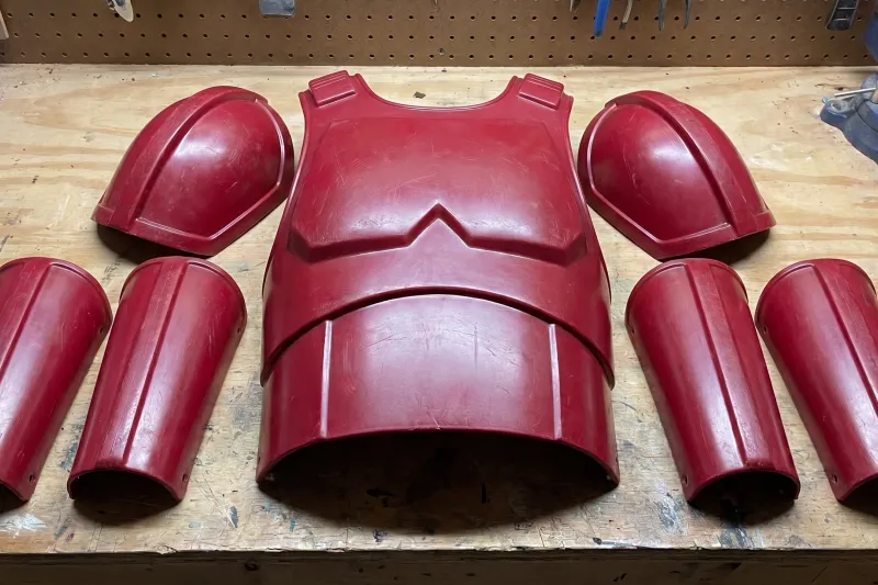 Set of ABS plastic armor pieces made with vacuum forming