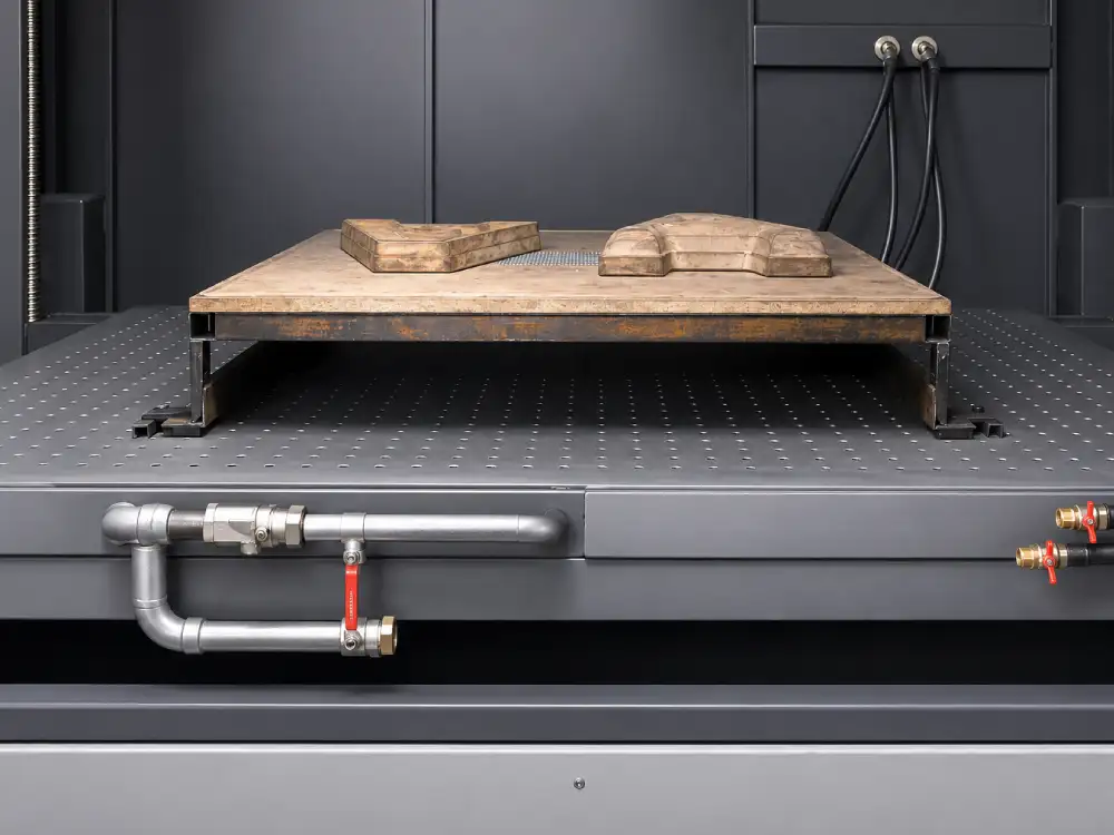 VORION automatic vacuum forming machine for plastic sheet thermoforming – angled view