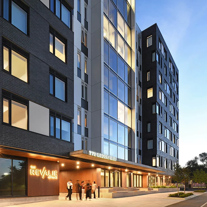 Revalie Ottawa facade