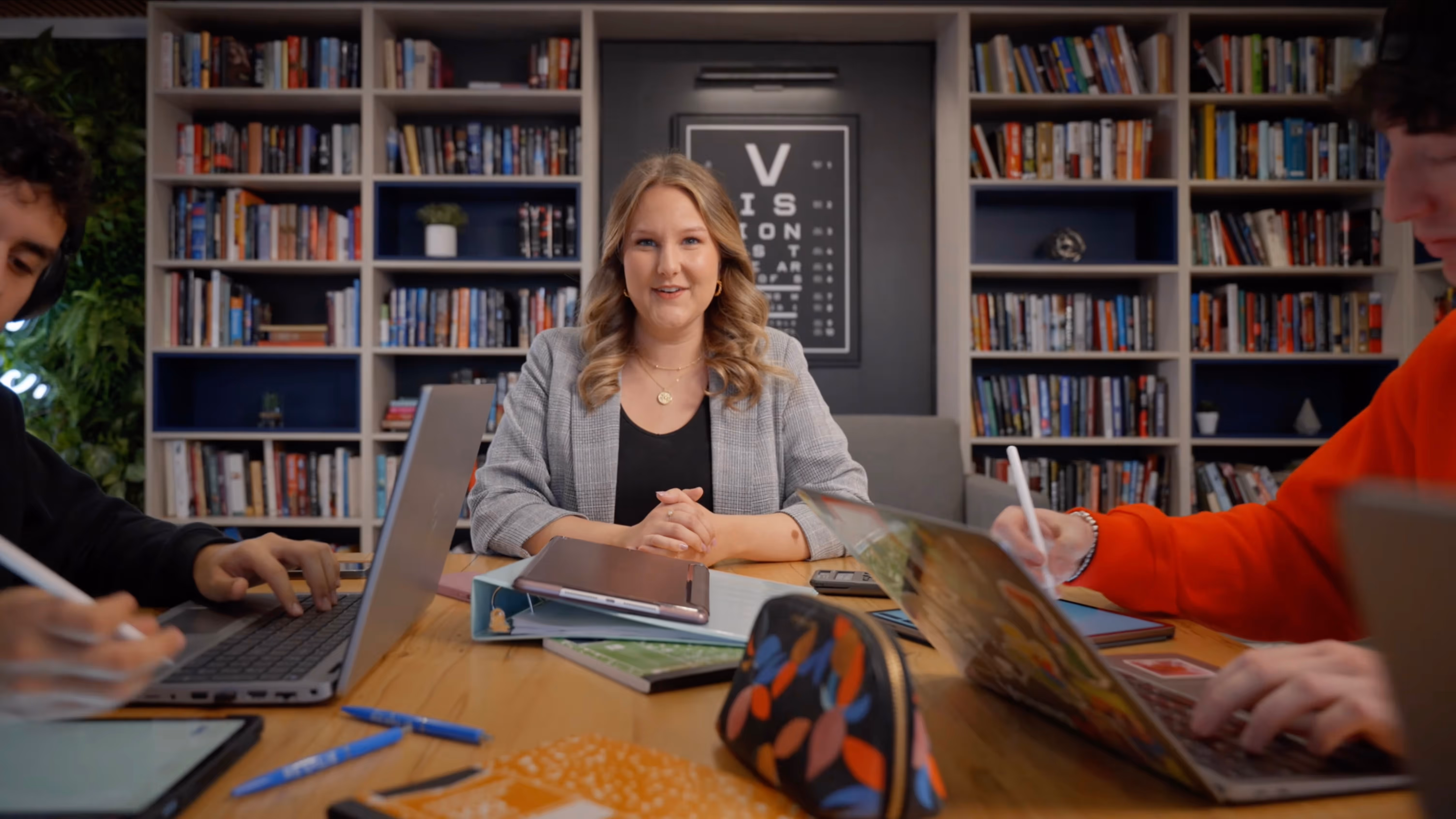 Group study in Revalie Ottawa student housing