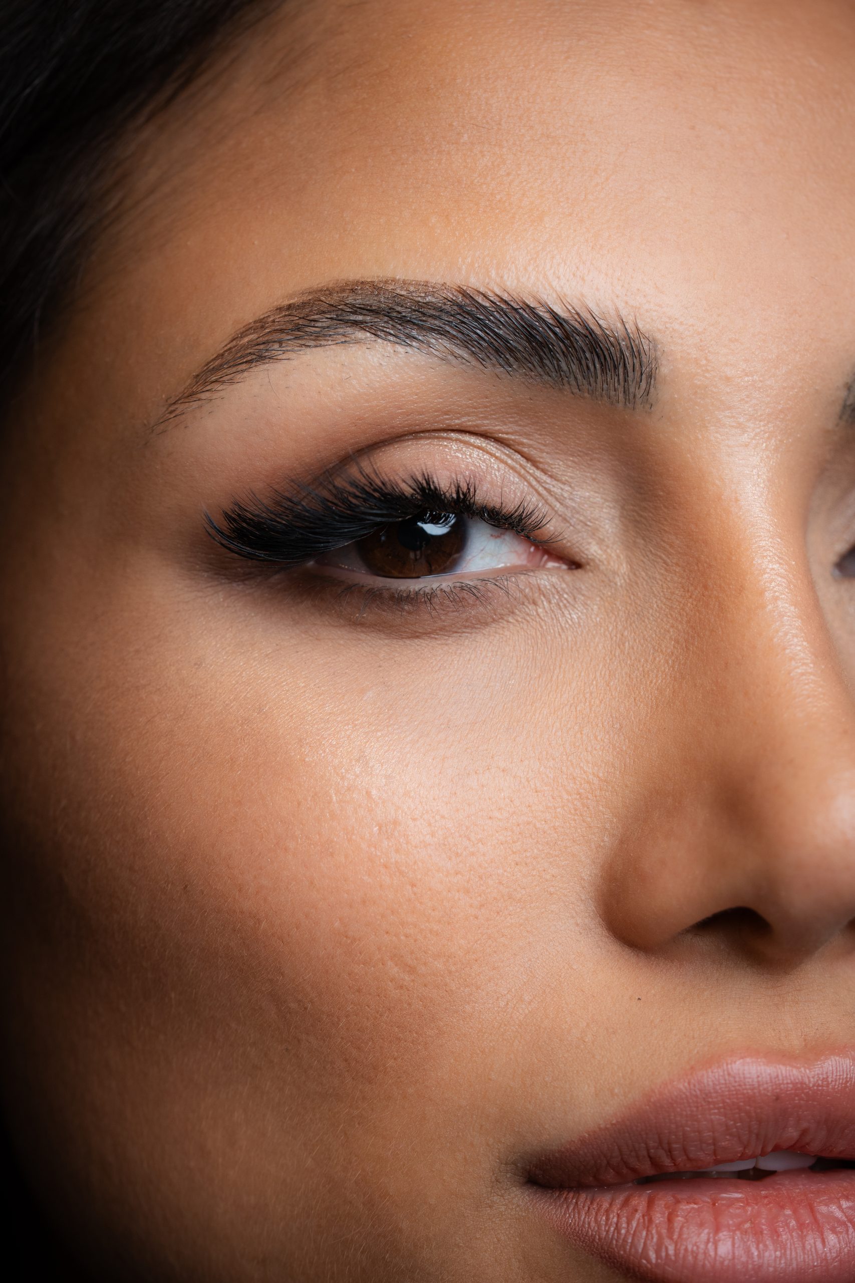 The Halo Wings Effect, inside the March14 Lash Studio