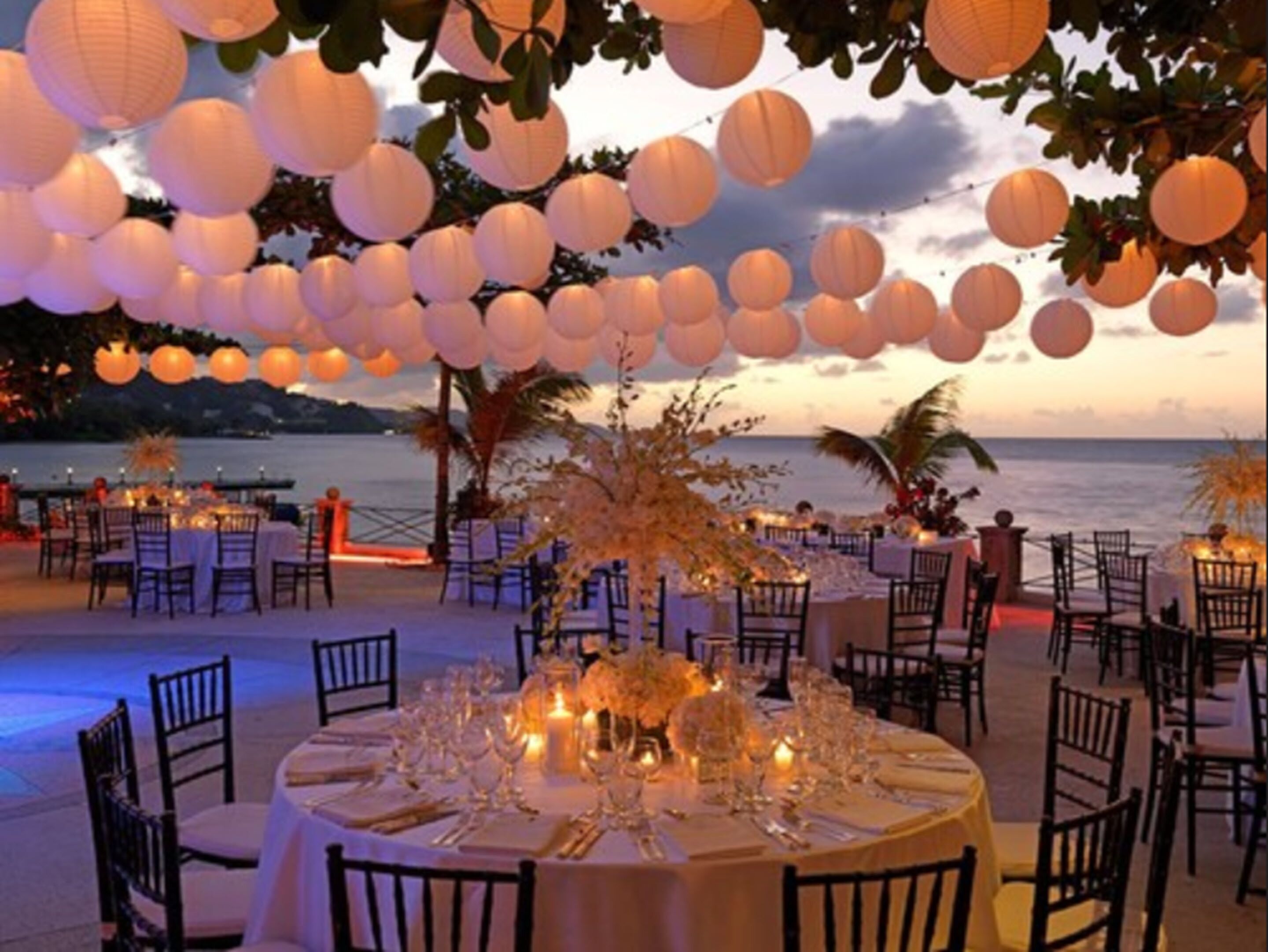 Round Hill Hotel & Villas