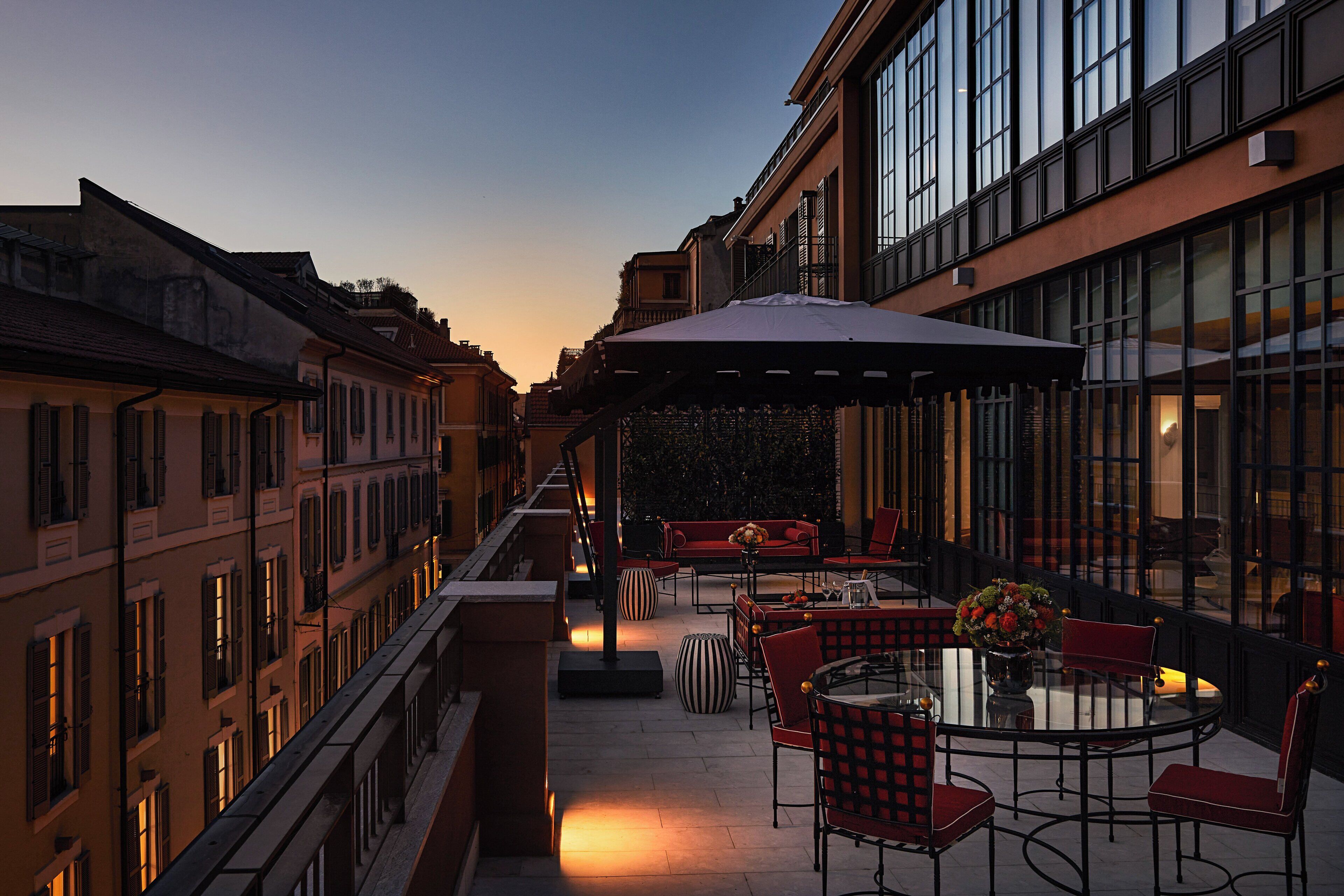 The Carlton, Milan