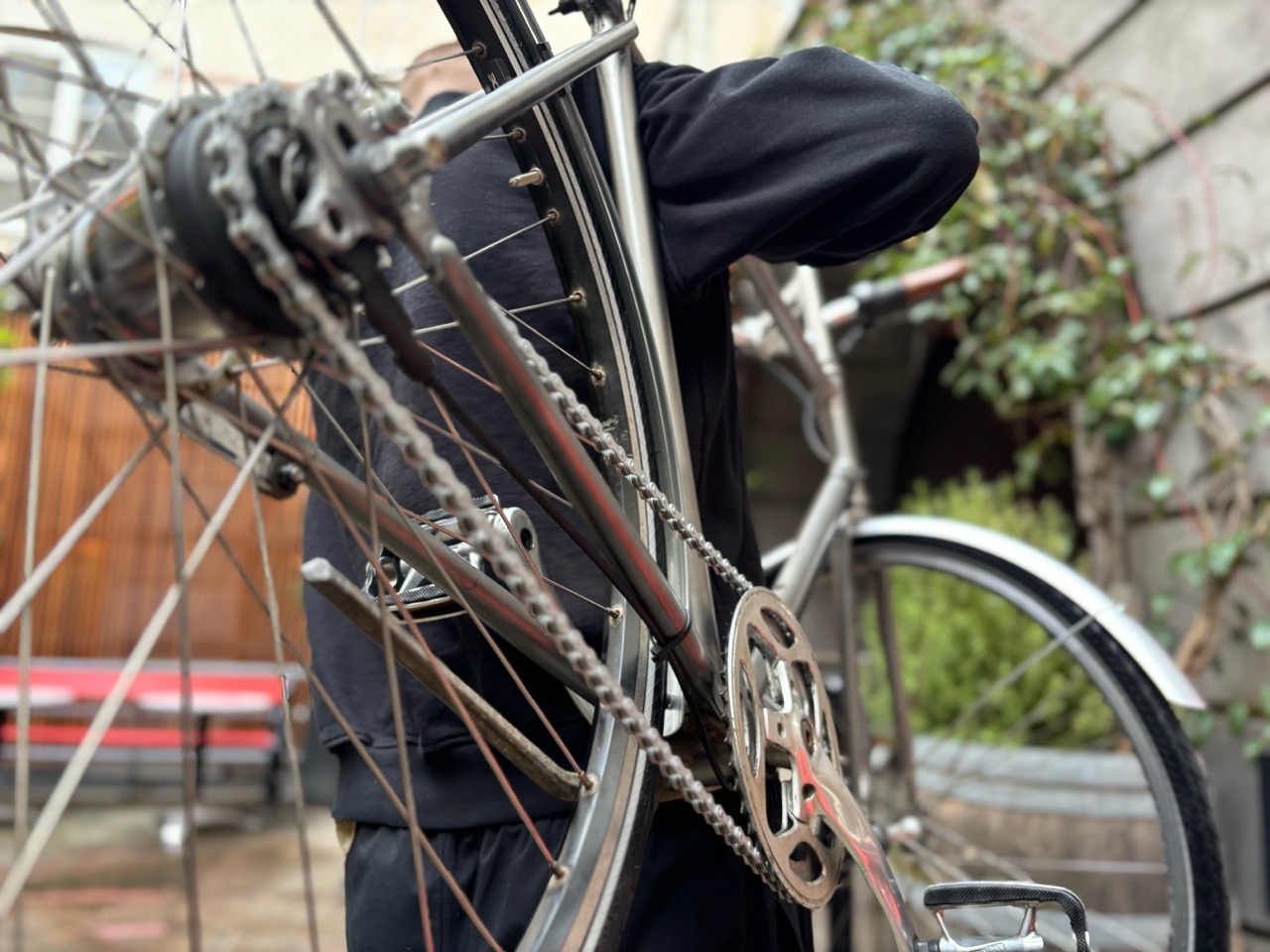 image of travel tech demonstration at a fair