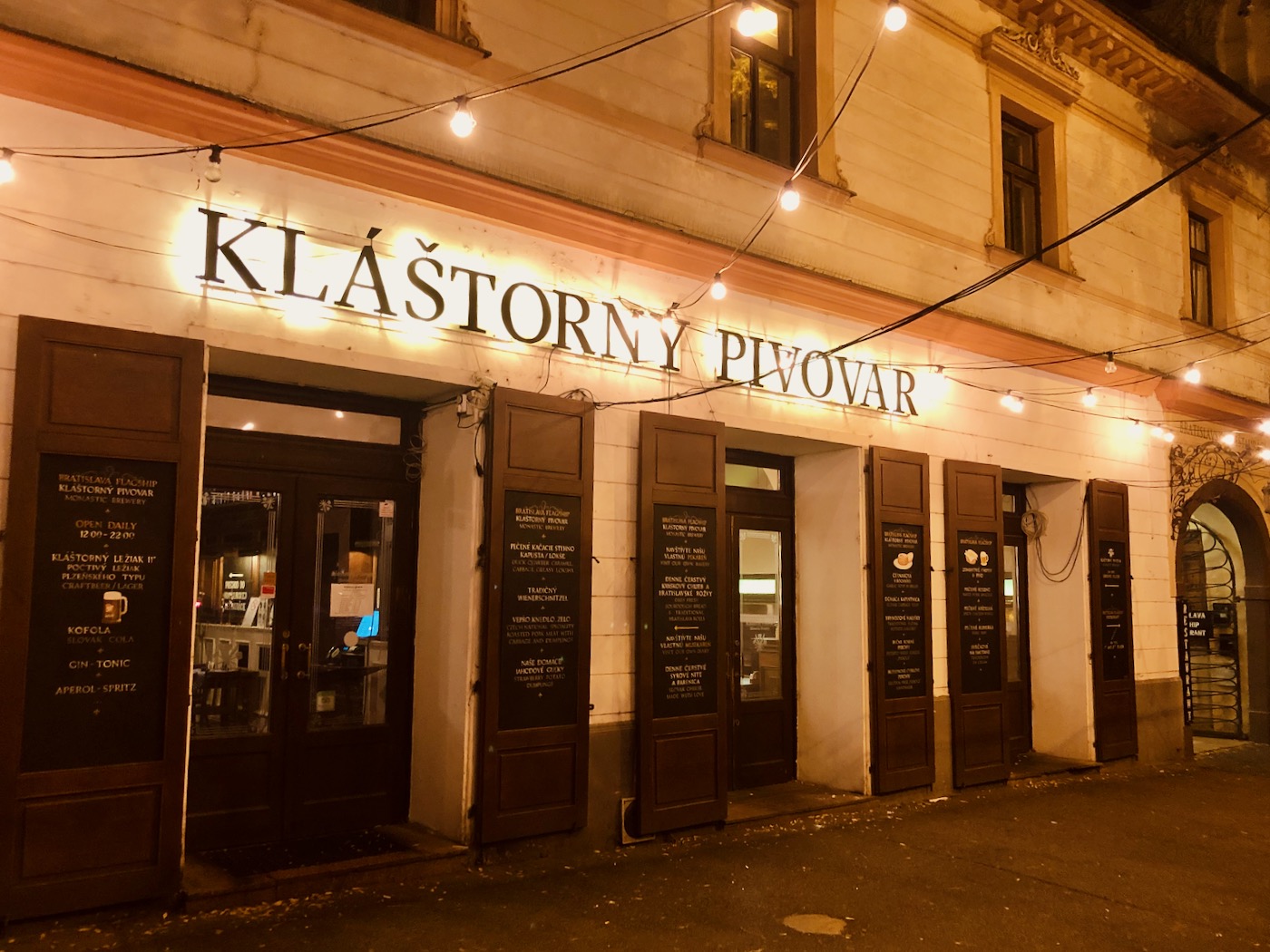 Tabule v Kláštornom pivovare