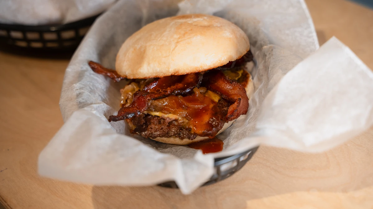 Tony's Burger Shop