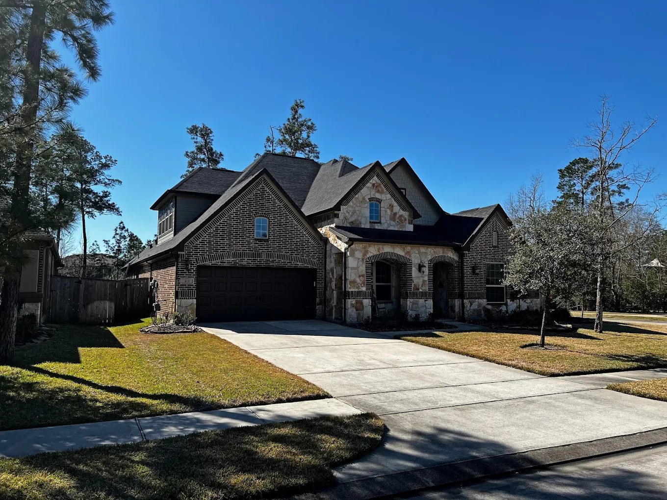 Fixing Roof Leaks in Heavy Rain: A Homeowner's Guide