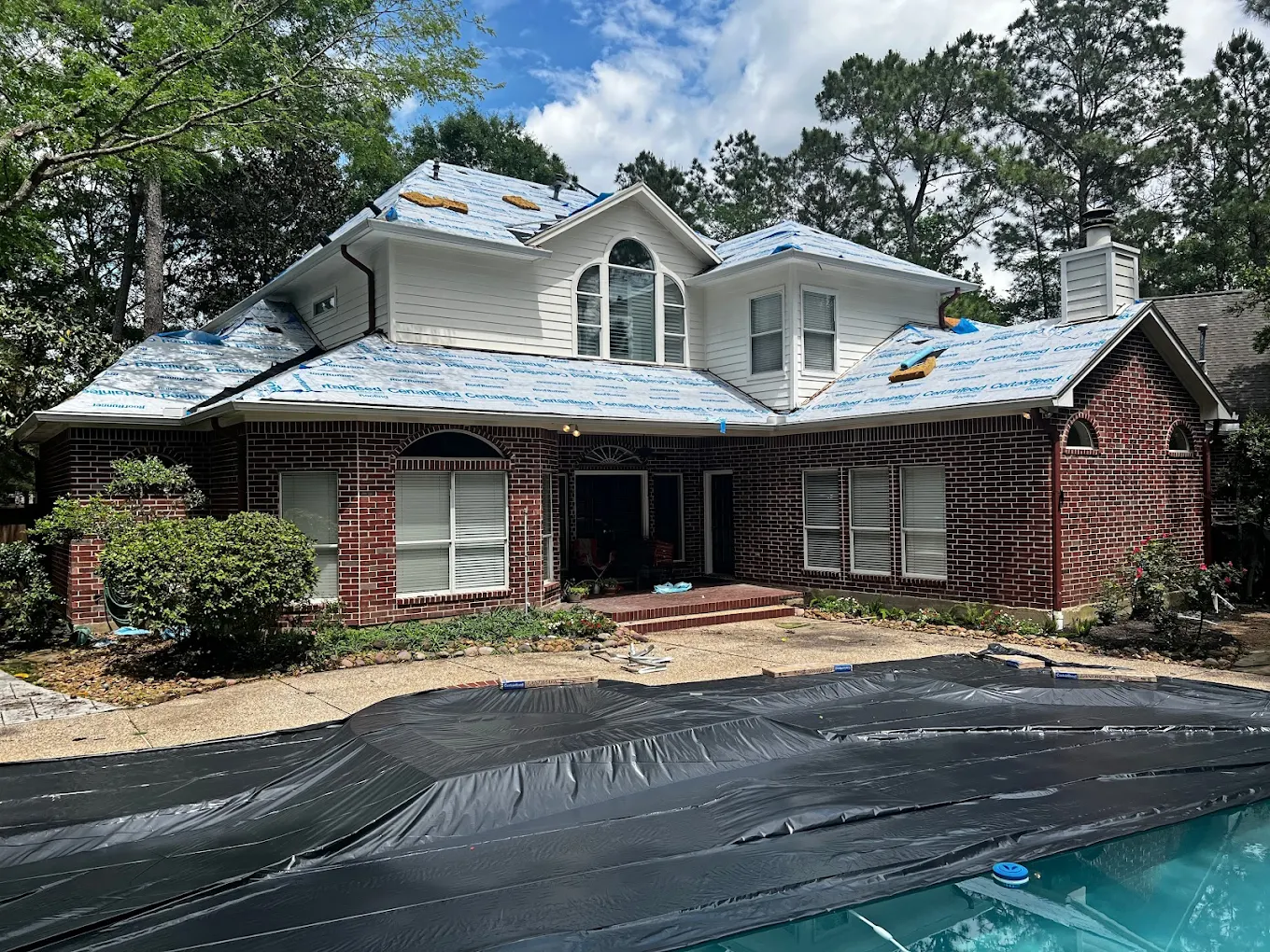 Wind Damage to Roof Insurance Coverage Explained