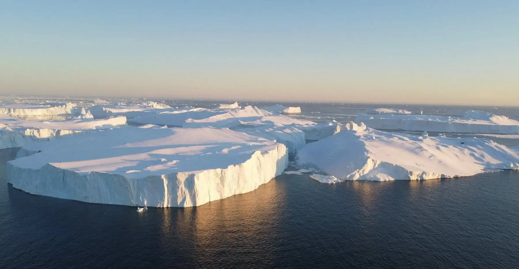 Top start of the Greenland 2023 expedition: Climate reality and resilience!