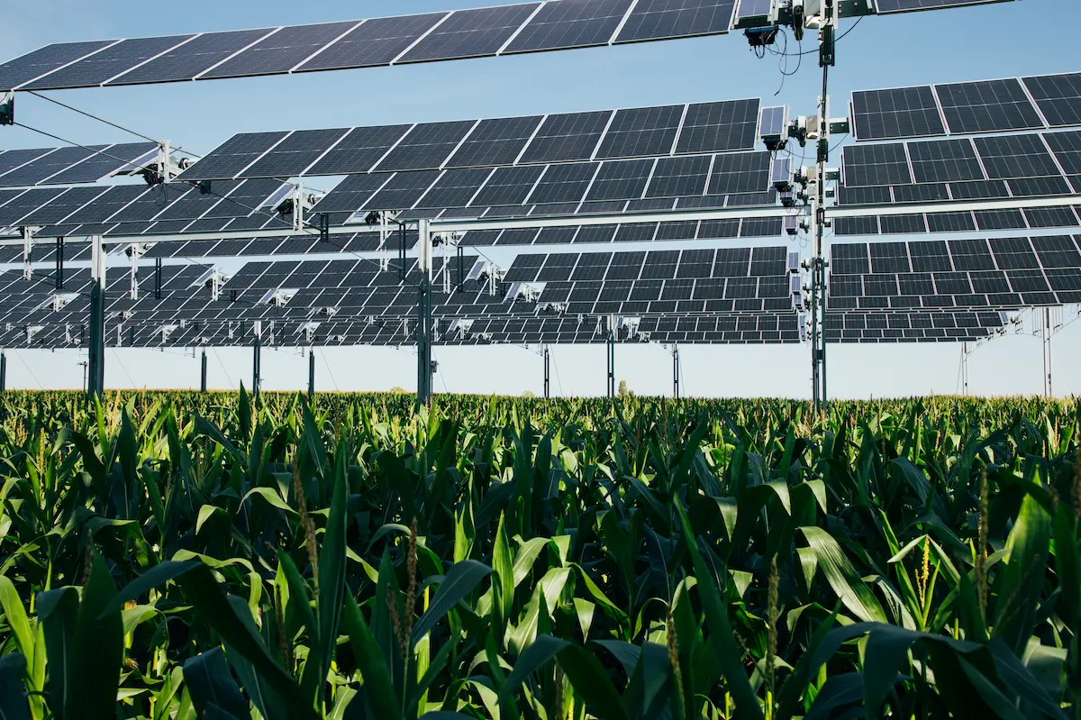 STMicroelectronics et TSE signent un contrat d’achat d’électricité (PPA) de 15 ans pour alimenter les sites français de ST en énergie solaire
