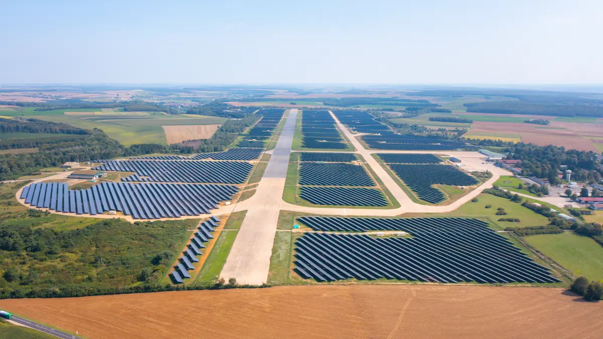 TSE acquiert 108 MWc de projets solaires au sol