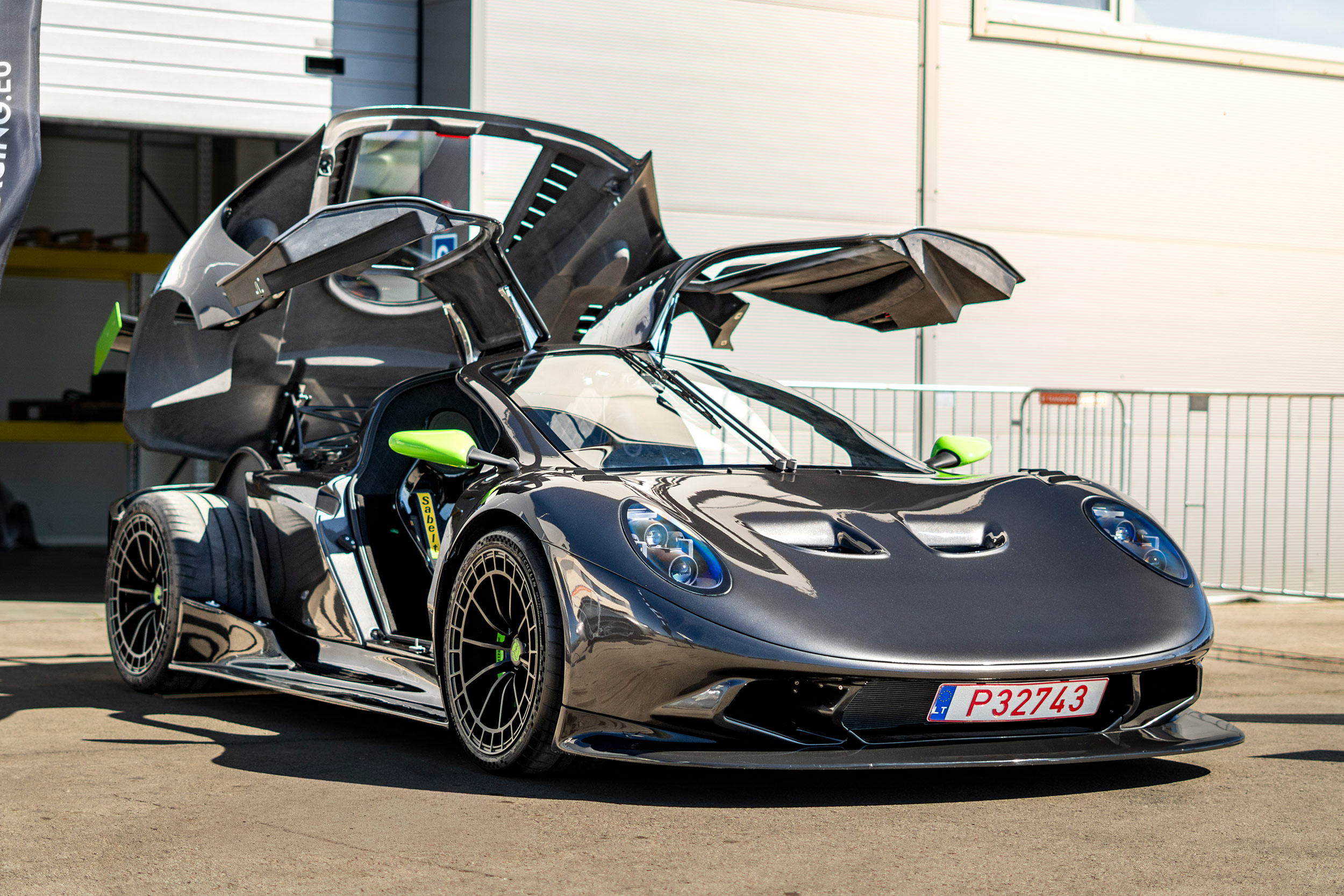 The Rhino RR01