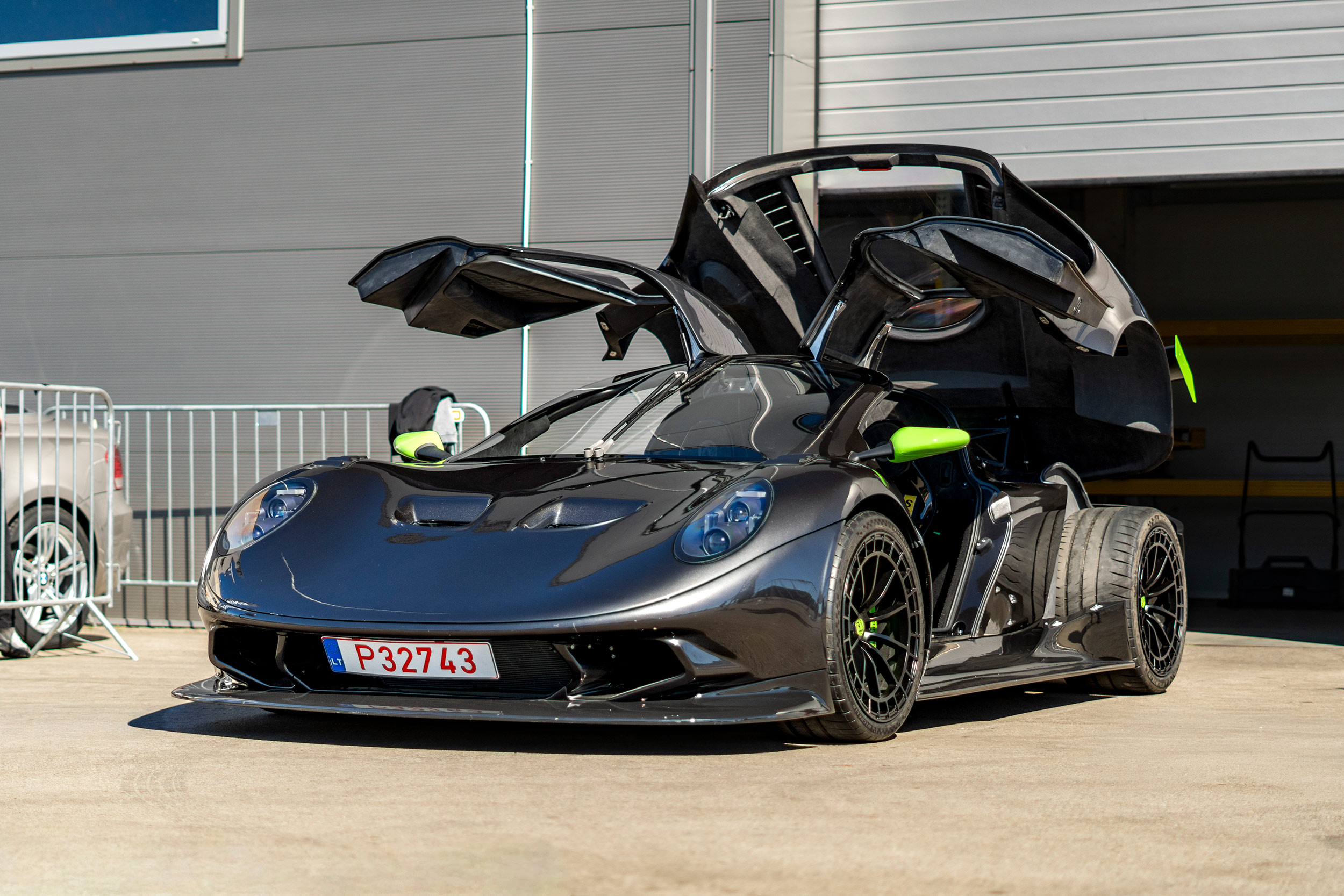 The Rhino RR01