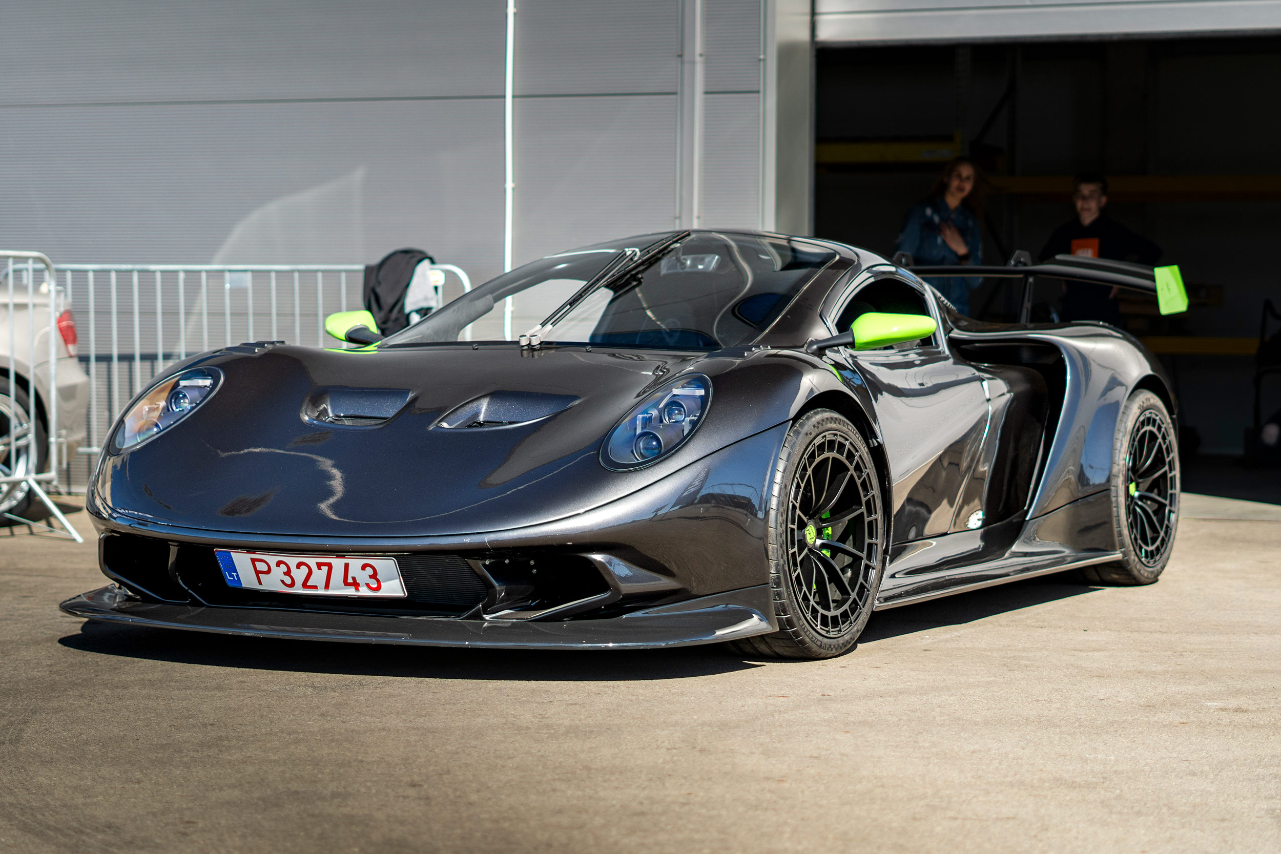 The Rhino RR01
