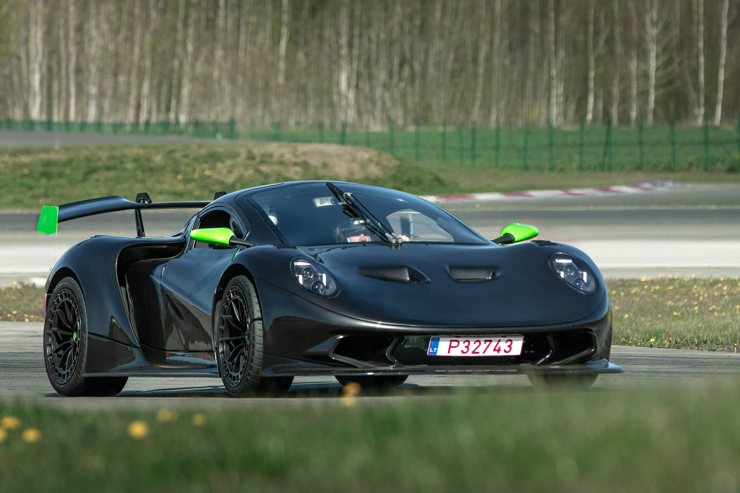 The Rhino RR01