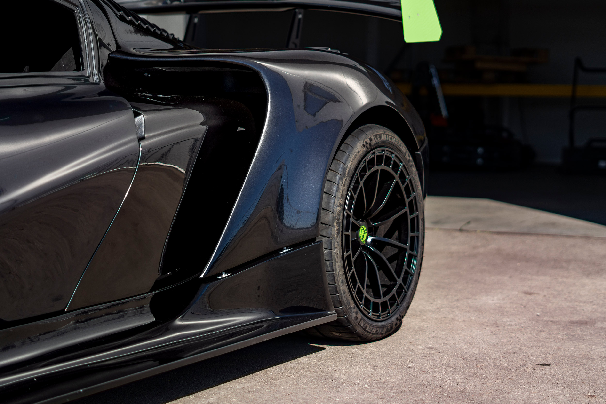 The Rhino RR01