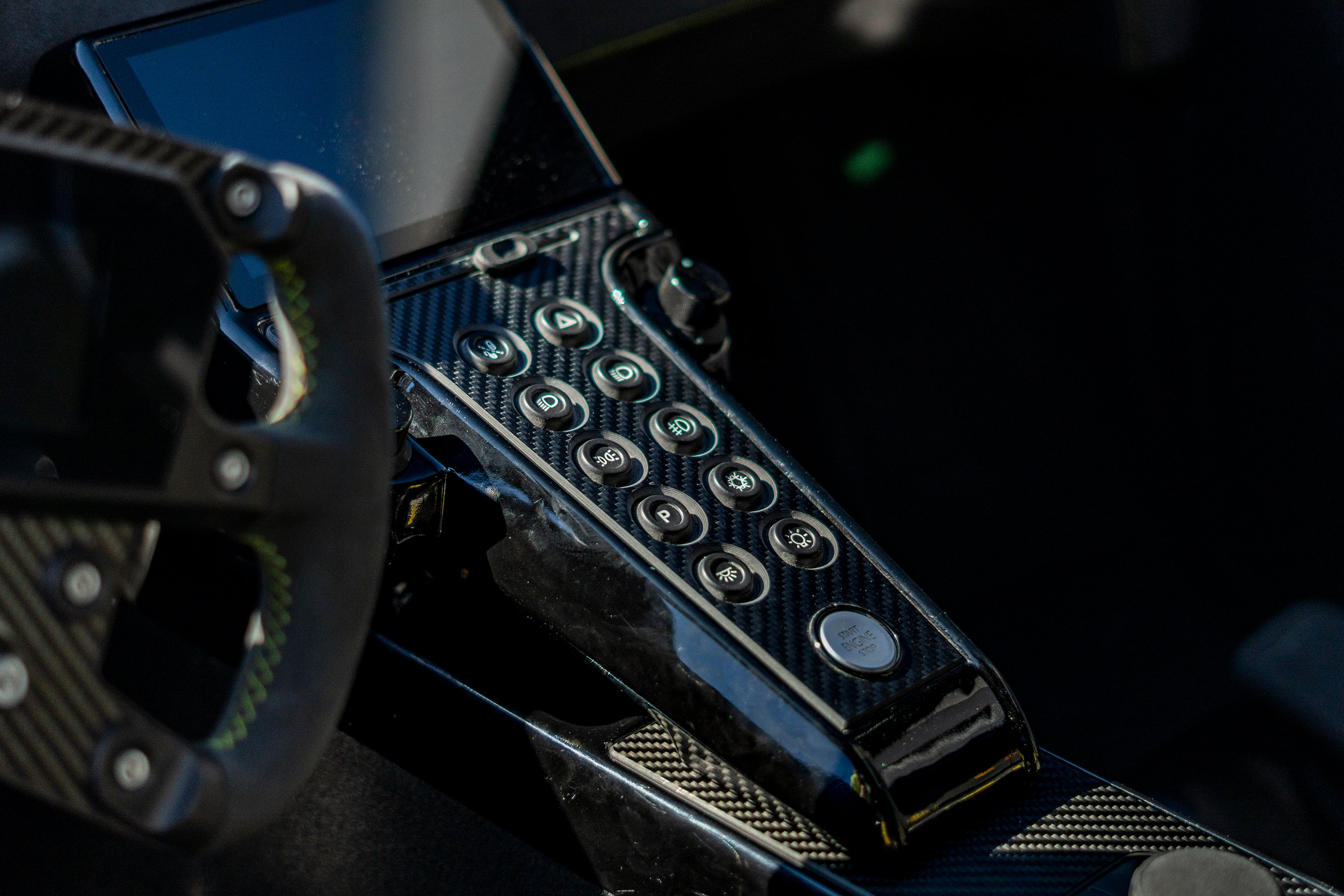 The Rhino RR01