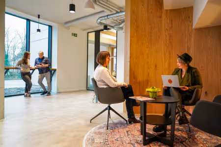 Kaffee-Ecke im STEPS Coworking Space