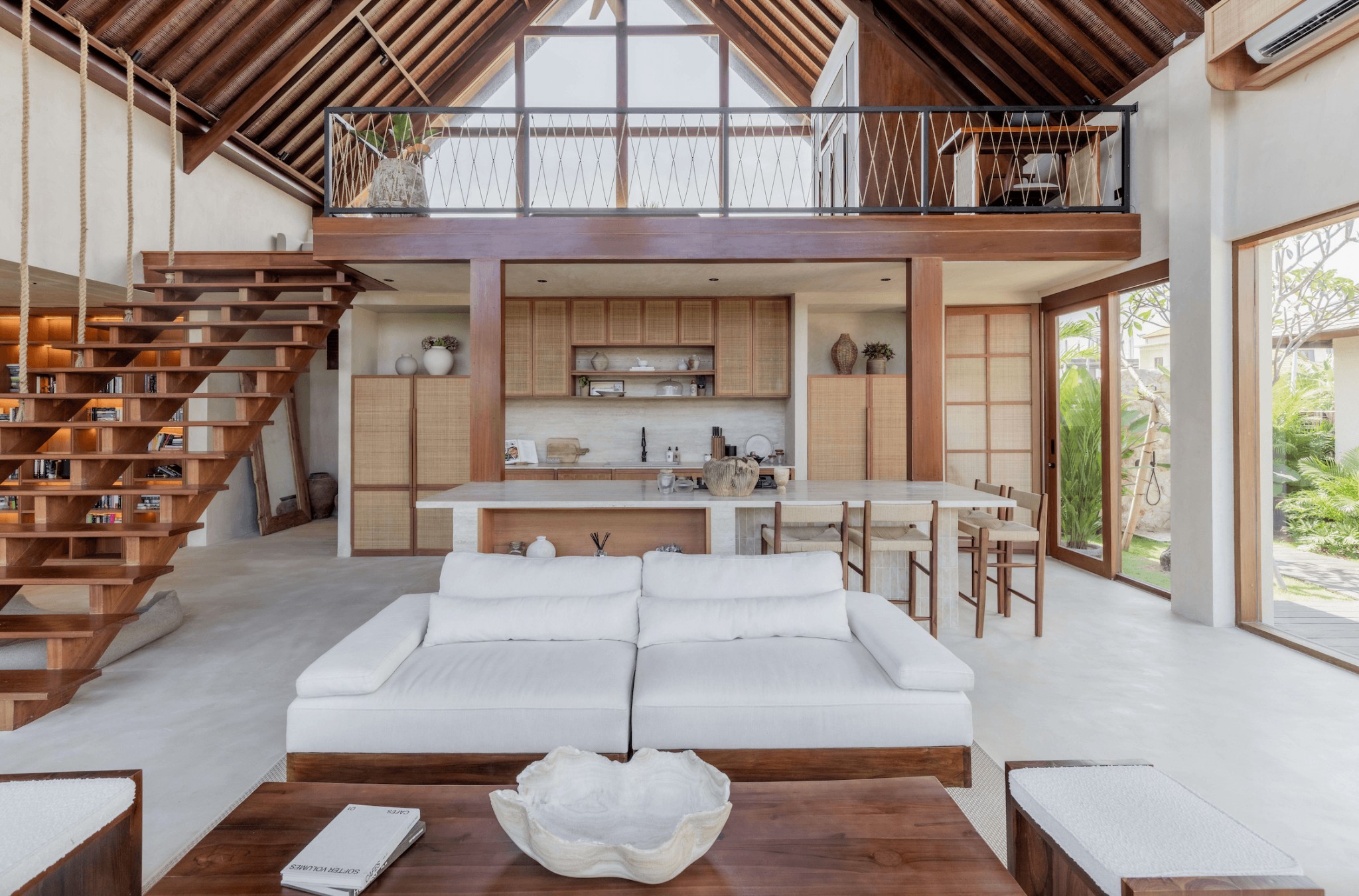 A unique home just 5 minutes walk from the beach