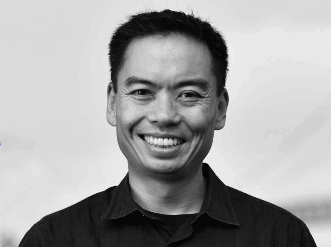 Headshot of Ron Pragides the Vice President of Engineering at Trustly.