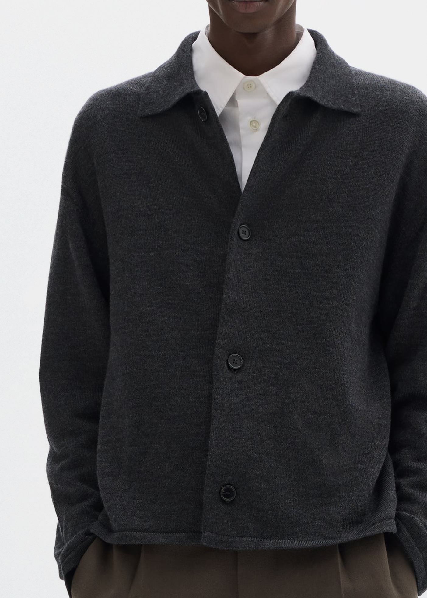 Collared Cardigan Japanese Spun Merino –– Charcoal