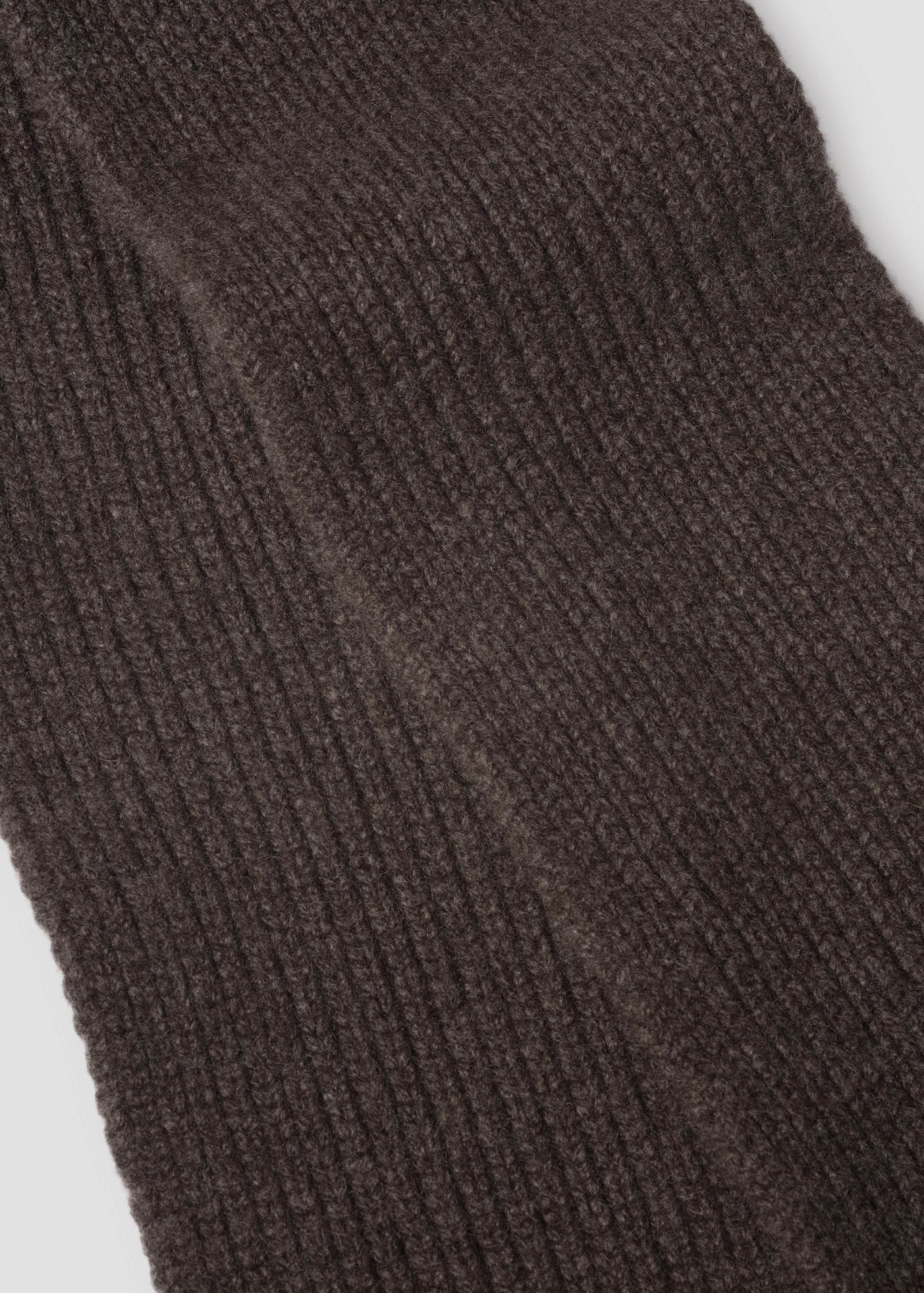 Narrow Ribbed Scarf Chain Cashmere –– Bark