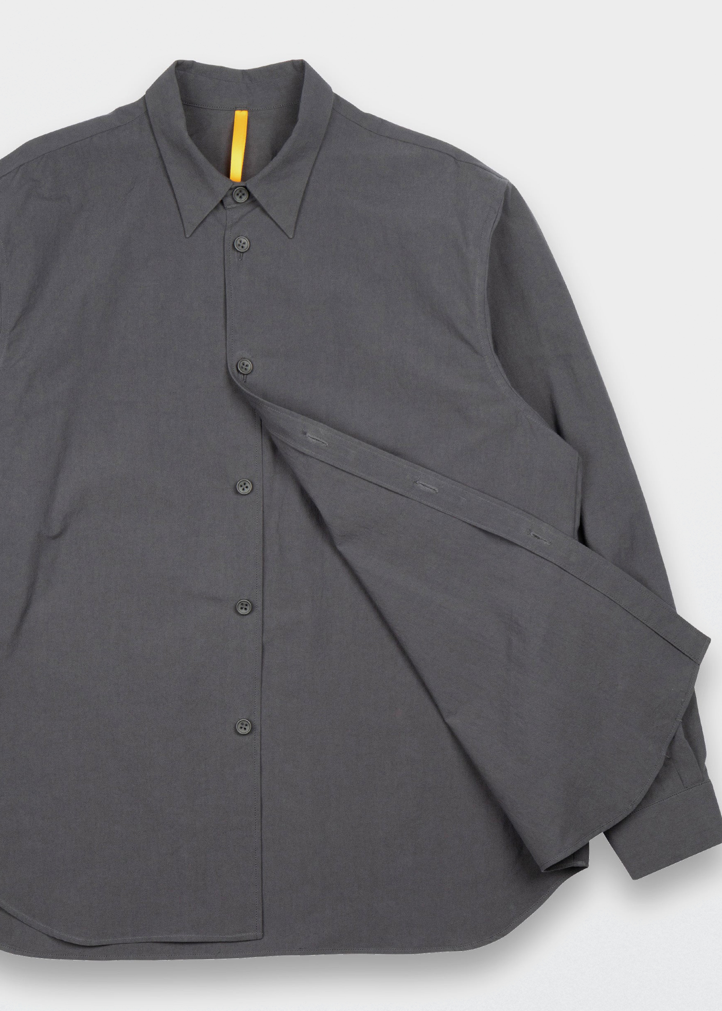 R0S8 "Weather Shirt" –– Coal Weather
