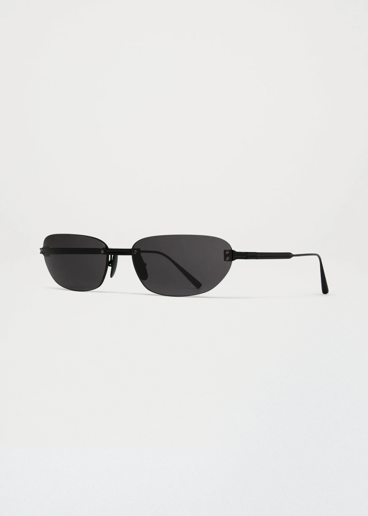 Rimless Oval –– Black