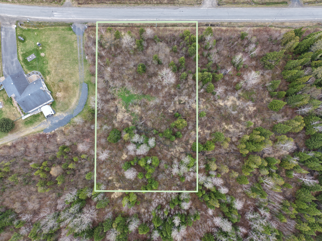 Aerial outline view of the land parcel boundary near Edmundston