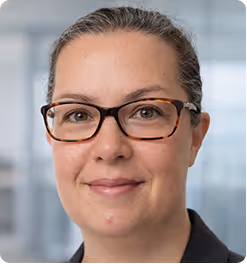 Headshot of Dr. Sona Dill