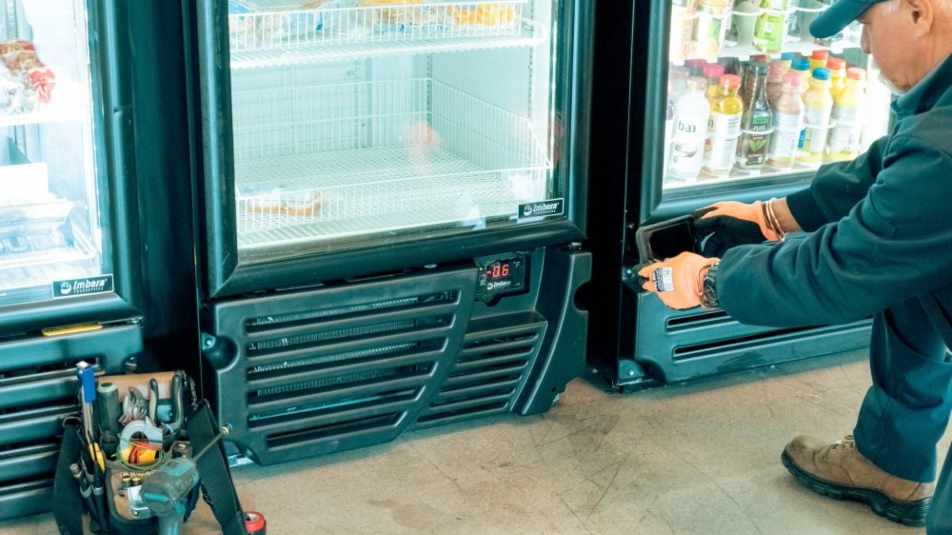 XOi expands commercial kitchen intelligence across cold and hot equipment