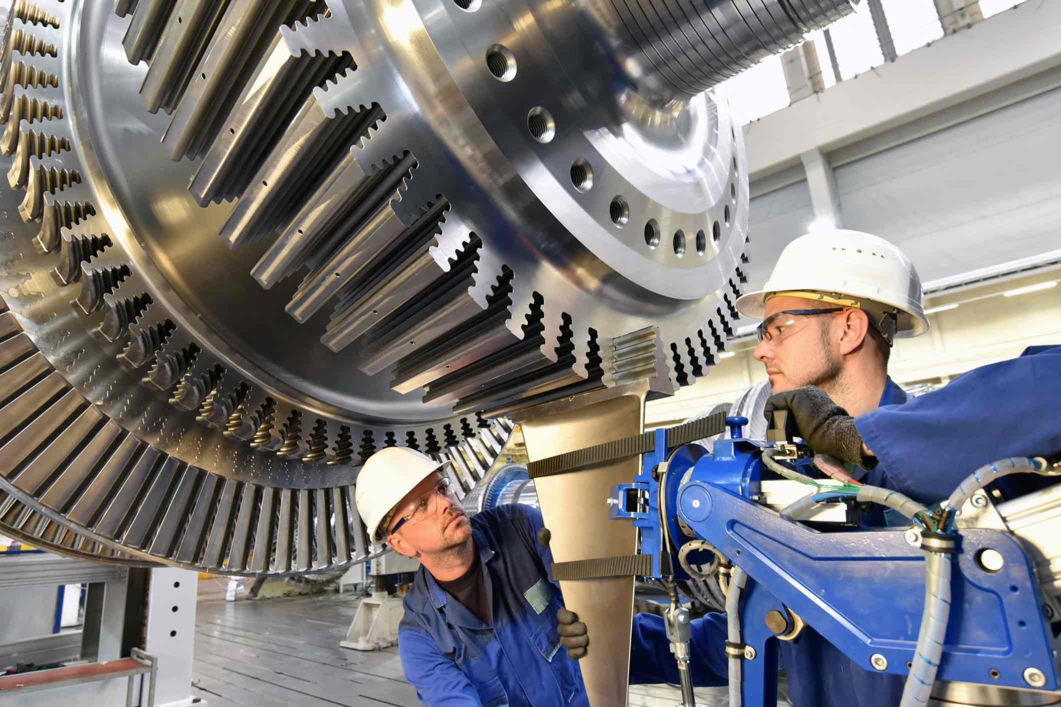Turbine workers that were unaware of GE factory asbestos exposure in Ohio.