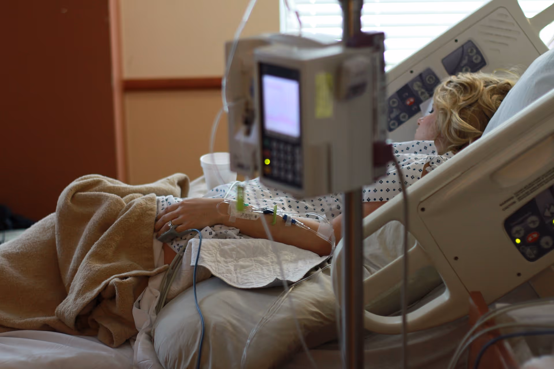 hospital patient recovering